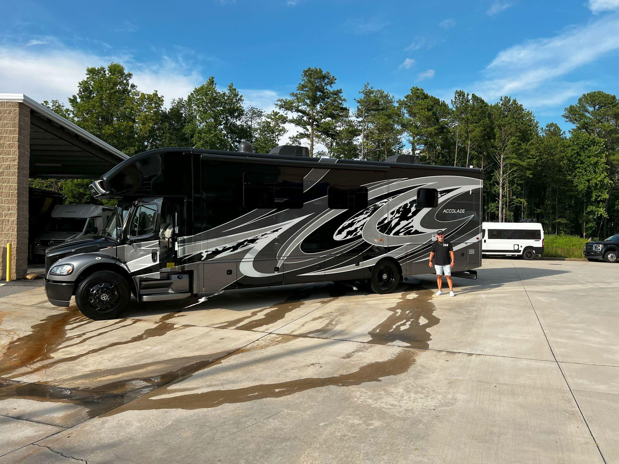 Preowned RV dealer near me in Dallas